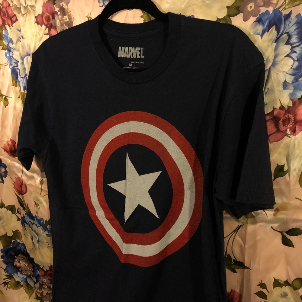 Captain America Graphic Tee